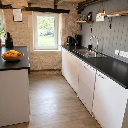 Domaine Les Moustans, Sleeps 38 & Has A Pool Saint-Matre