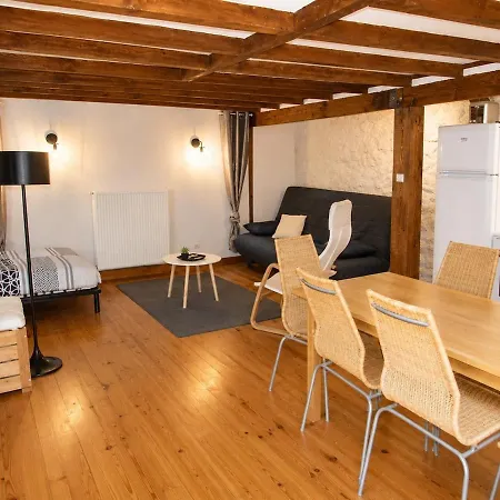 Holiday home Domaine Les Moustans, Sleeps 38 & Has A Pool Saint-Matre